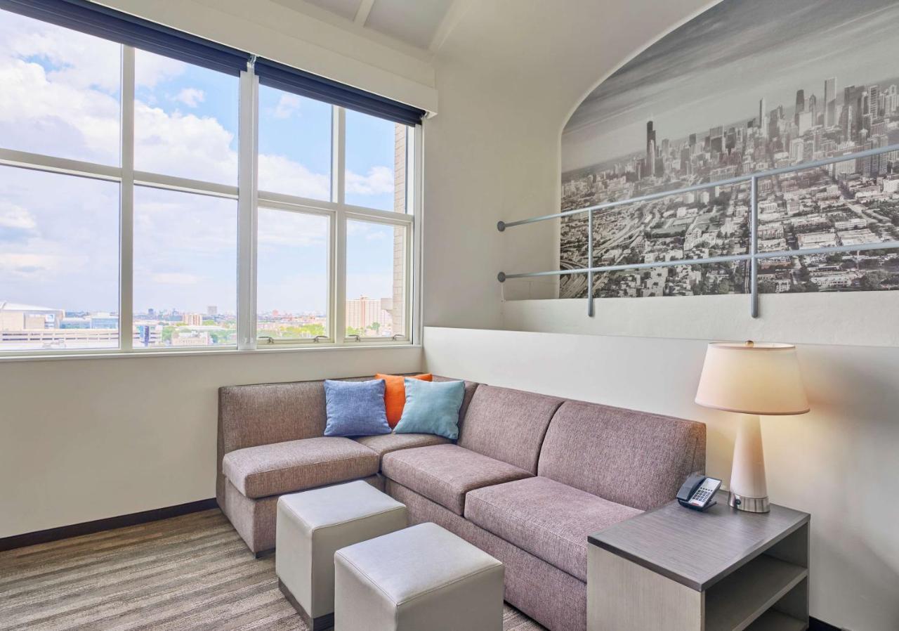 Suite con 1 dormitorio, cama extragrande, sofá cama y cocina