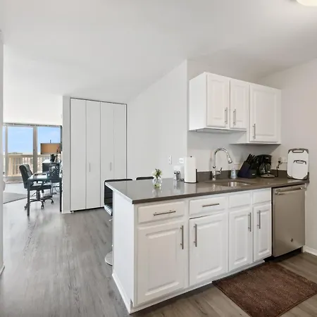 The Penthouse At Grand Plaza-3